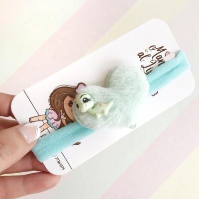 Vincha para bebé con corazón de peluche y aplique de porcelana dinosaurio