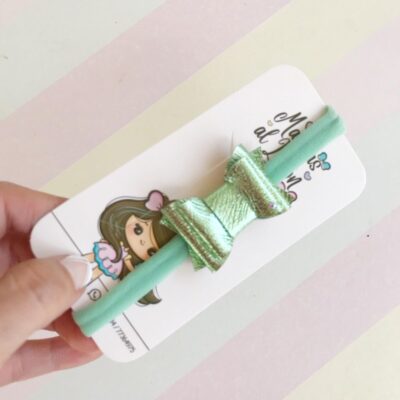 vincha con lazito de cuerina