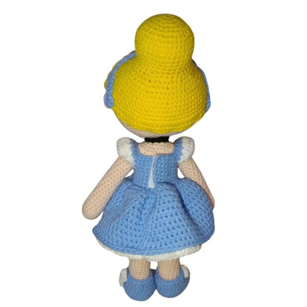 Amigurumi Princesita Cenicienta de ensueño tejida a mano - Imagen 2