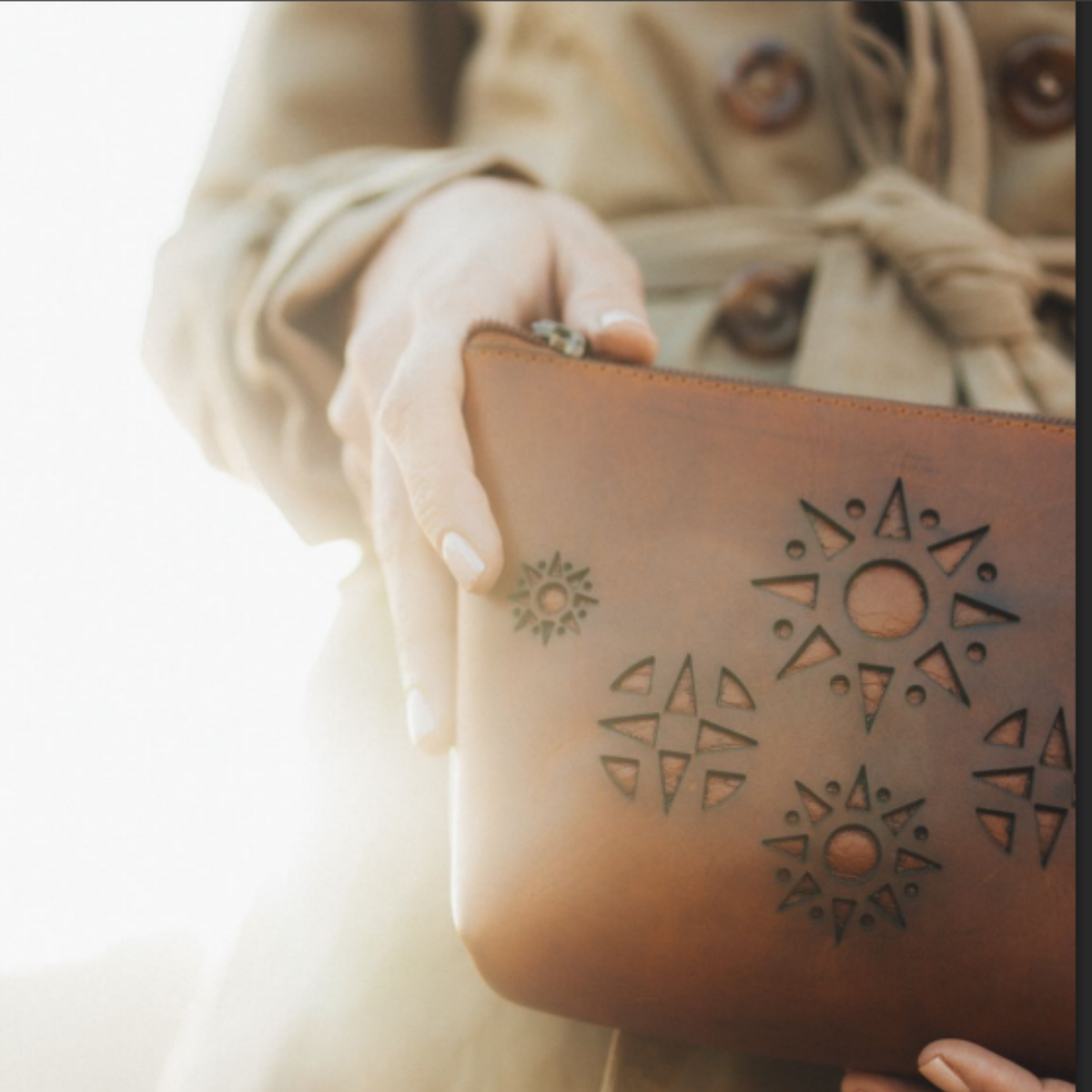 Sunrise Makeup Pouch - CUERO