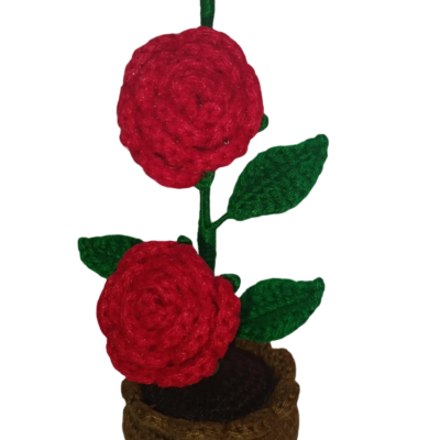 Maceta de Rosas tejidas a mano